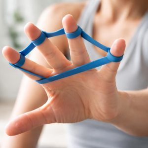 découvrez comment l'élastique pour le doigt peut révolutionner votre routine d'exercice en renforçant la force et la flexibilité de vos doigts facilement et efficacement.